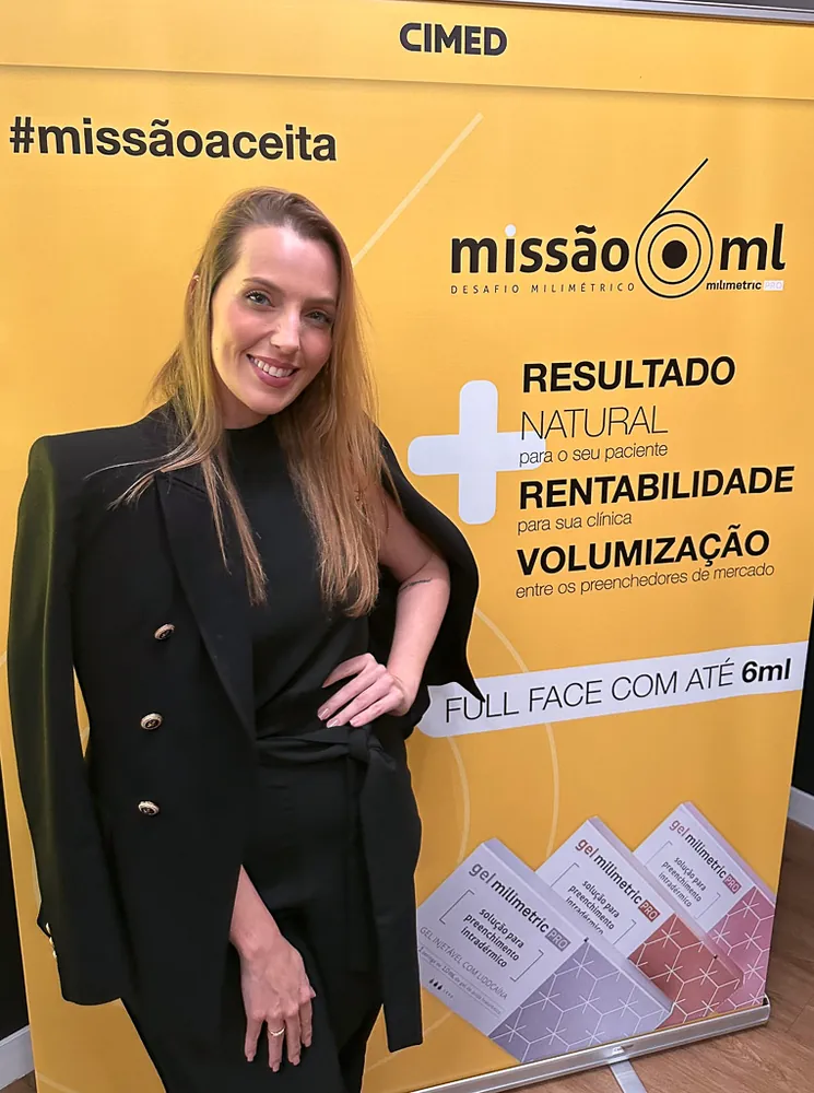 Dra Carolina Macedo